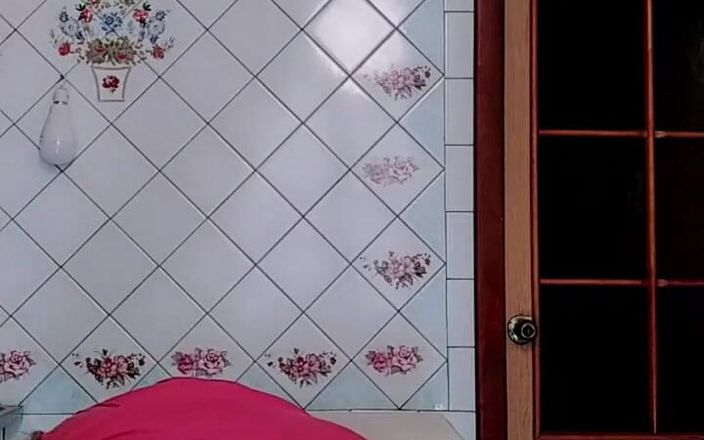 Lukerya: Verano. Calor en la cocina.