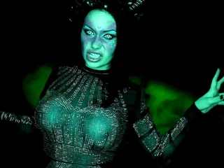 Goddess Misha Goldy: Demonic choice: forever tormented or swallowed alive
