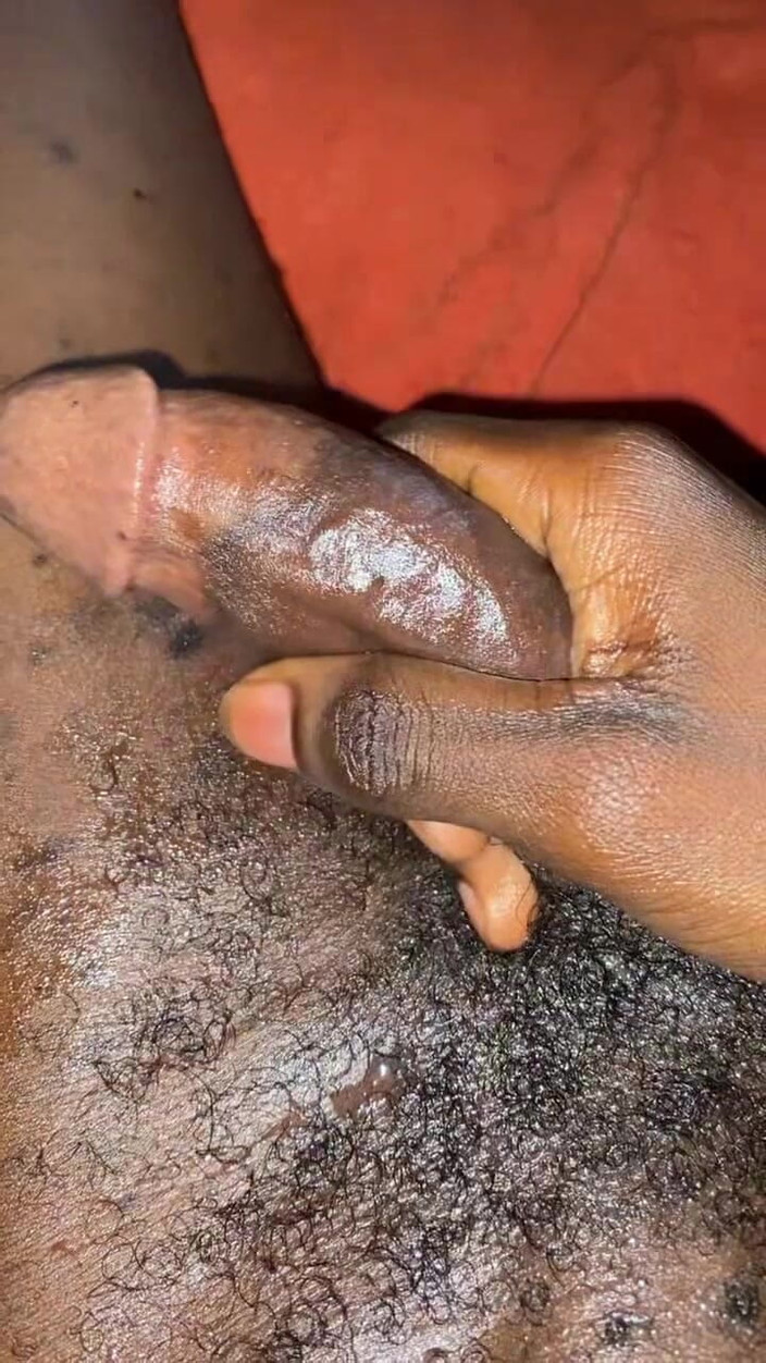 Slimniqqa: Shooting a Cum Load All Over My Body