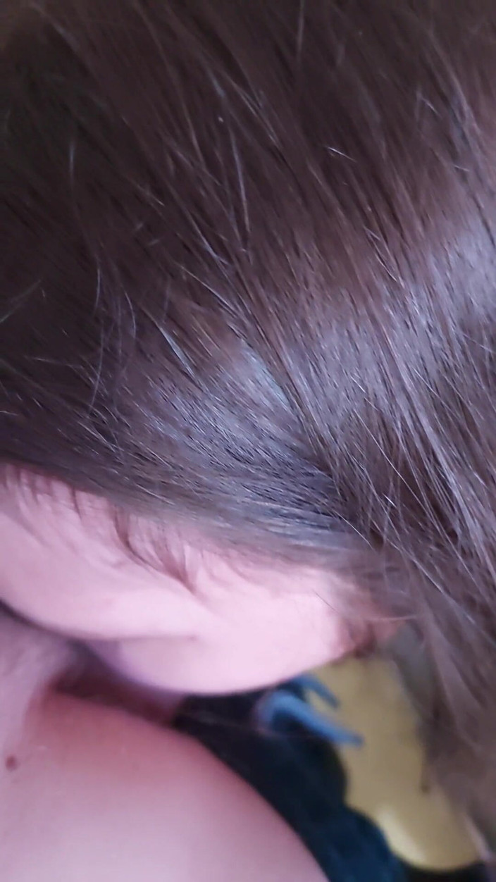 Softbrattypuppy: Německá amatérka je ošukaná zezadu a vymrdaná jejím přítelem