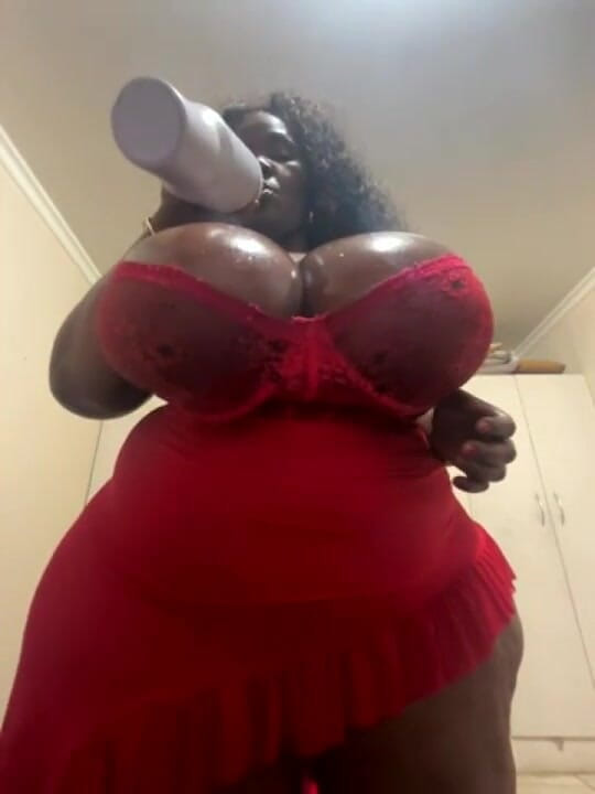 Legendary Booty Overdose: Mari Membuatkan Saya Basah