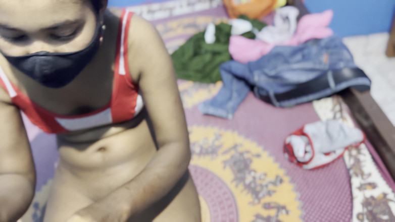 Analupdate: Awek desi kolej India buat kali pertama mencuba kongkek dubur...