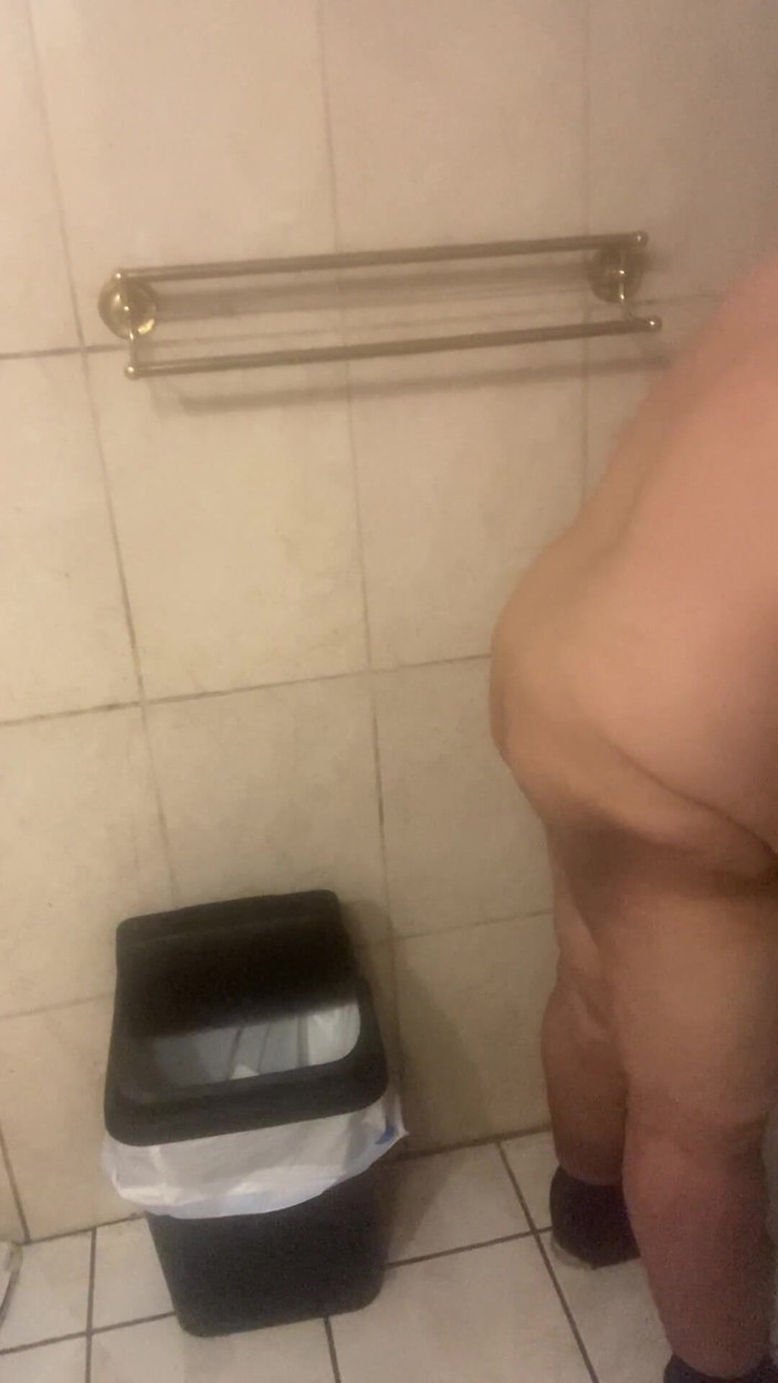 Chubbytits16: Potrzebuję mężulek