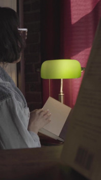Dicke schlampe mit dicken titten lässt fremden creampie in der bibliothek ravyn alexa peter hooke
