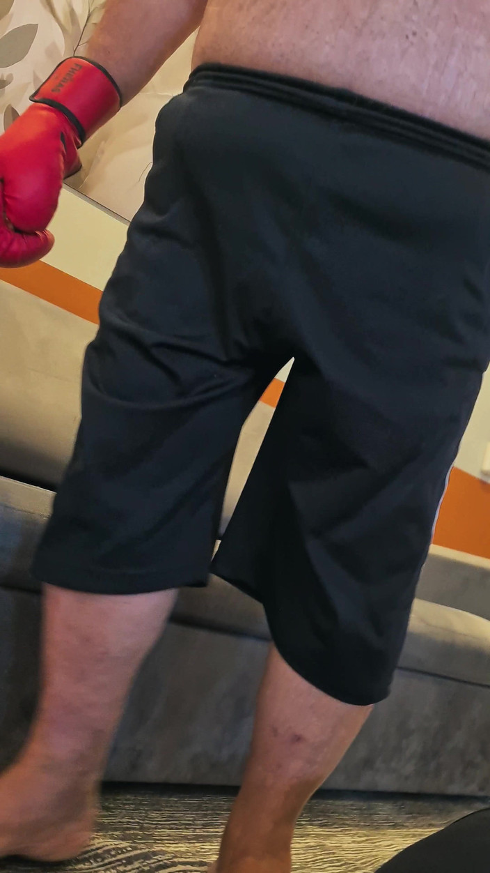 Punchbagplz: サンタボクサー:povクリスマスビートダウン