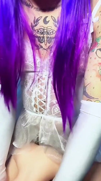 A Gata Trans Emma Transando Com Um Brinquedo Anal E Gozando Em Uma Foda Anal Intensa