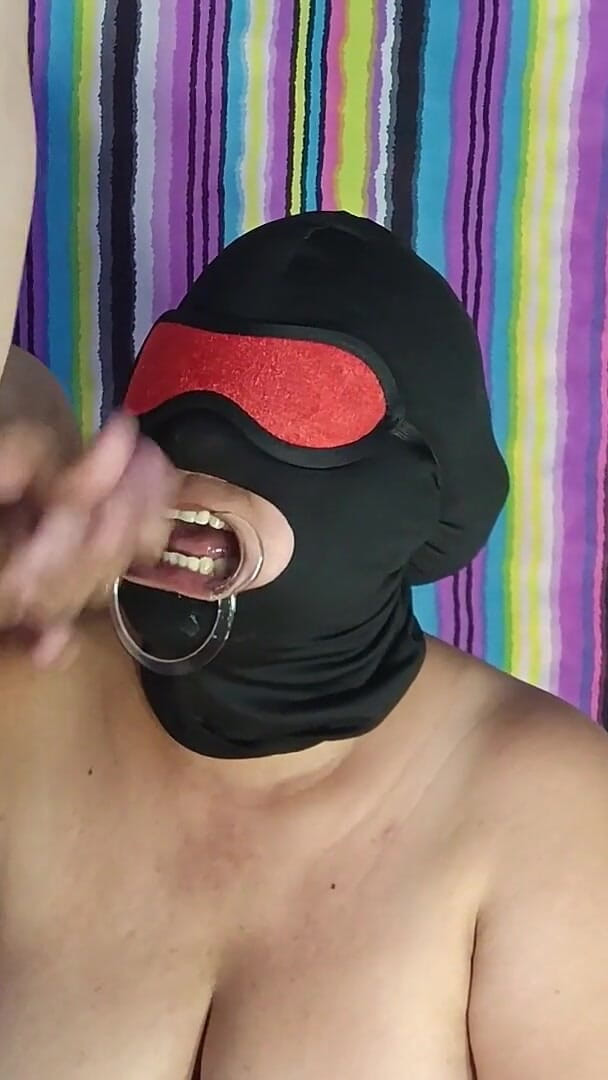 Bondage homemade mature: Eşim beni emiyor