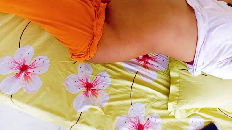 Desi mommy: Моя мачеха дези ждала, пока я пришла в ее спальню