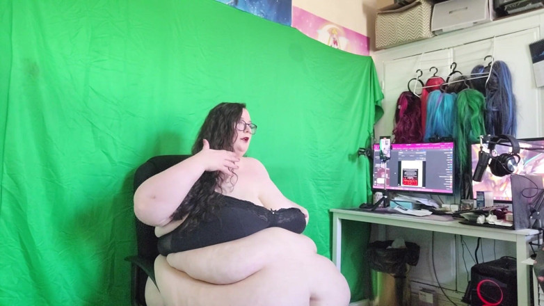 SSBBWLadyBrads: SSBBW se svléká v mé kancelářské židli, zlato