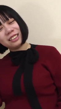 열정으로 가득찬 사적인 만남에서 잊을 수 없는 인상을 남긴 마시멜로 곡선의 거유 미녀