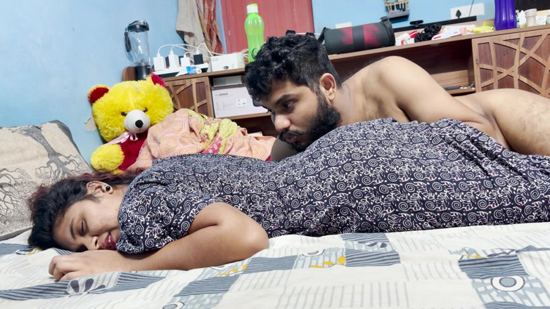 Vaigavarun45: Stepsister Hot Sex with Stepbrother While Her Stepsister Not in...