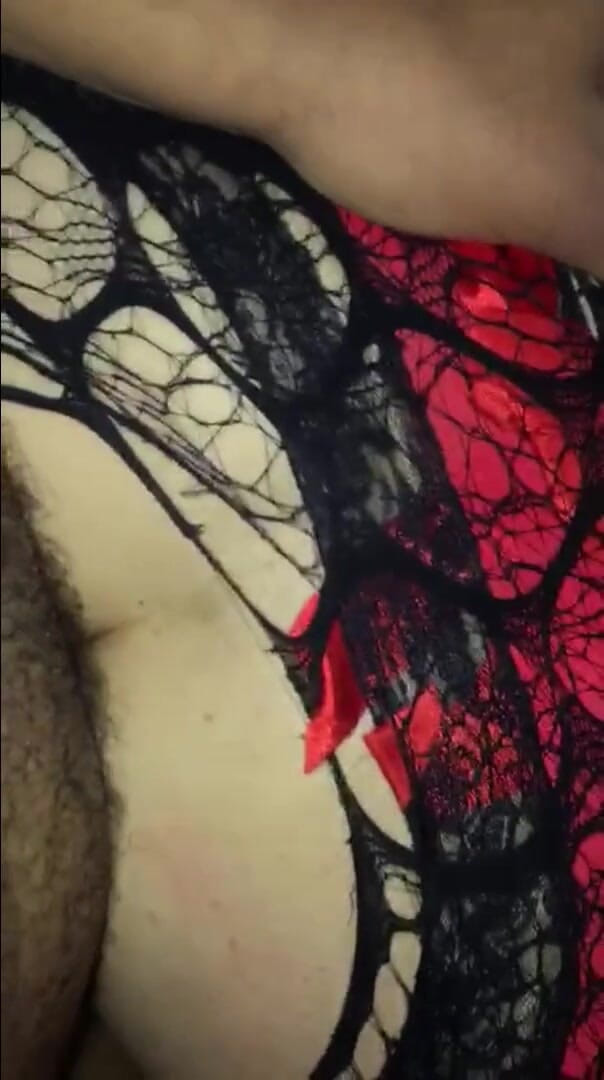 Trans and Co: This Arab Sissy Contacted Me on Xhamster for Sex