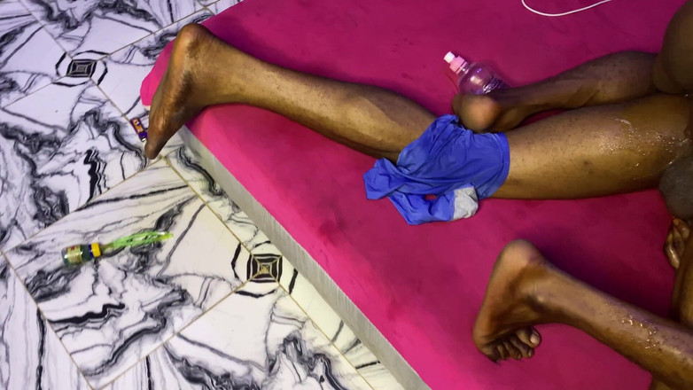 assdriller50: Le réparateur de générateurs a baisé mon trou de pédé