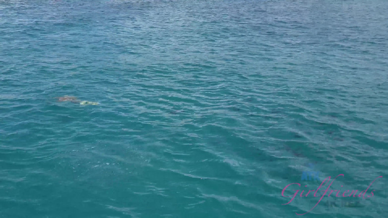 ATK Fans (Girlfriends): Virtual vacation Hawaii with Summer Carter  2/4