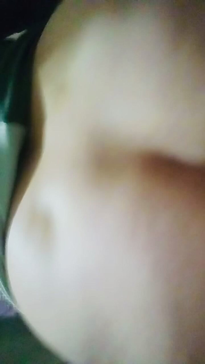 Conemua24: 私のビッチはよく動く