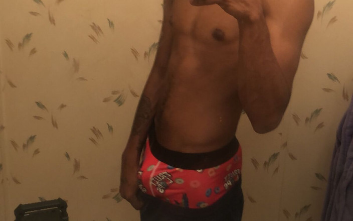 Heavy structure: 彼はどのように見えますか