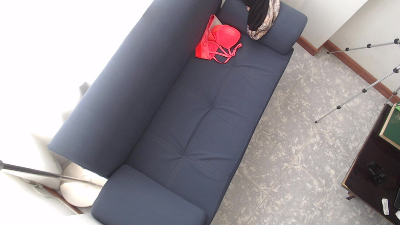 DiablaLatinaTour: Young Venezuelan Woman Moans More Without a Condom