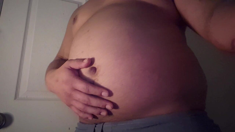 NakyJoss: Tombul kaslı göbek havaya sakso çekiyor