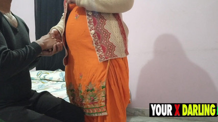 Jony Darling: Ibu tiri cemburu Parmjeet Kaur memutuskan, "kongkek semua sanskaar! Saya mahukan...