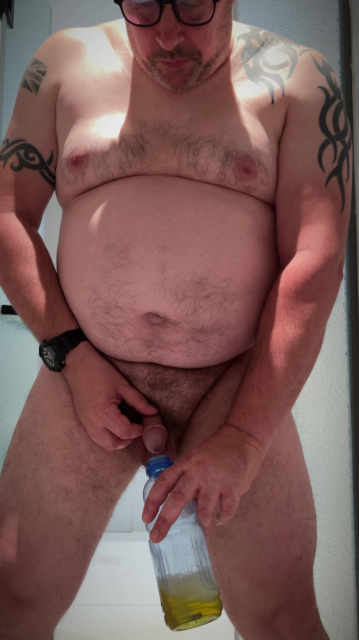 uktattooedchub74: Láhev chcanek