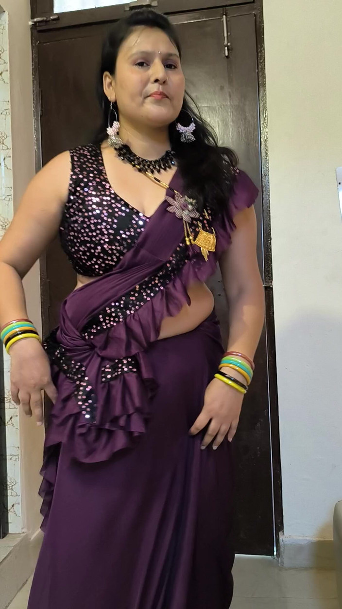 Puja555: Puja la bhabhi danza nuda