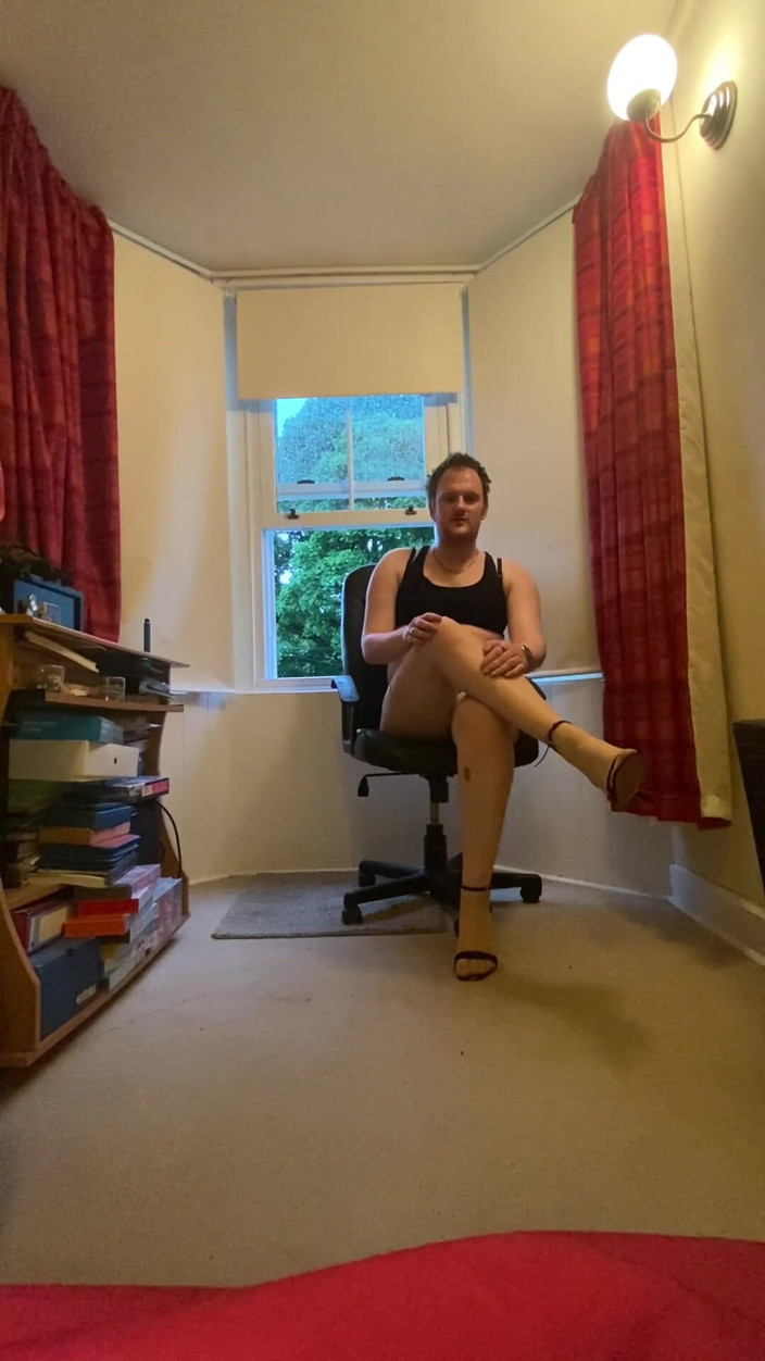 Ava Maxwell: Aksi hot lesbian joi di tan stockings 