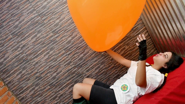 melu_world: Videl From Dbz Blow and Ride a 36inch Big Balloon - Bunny...