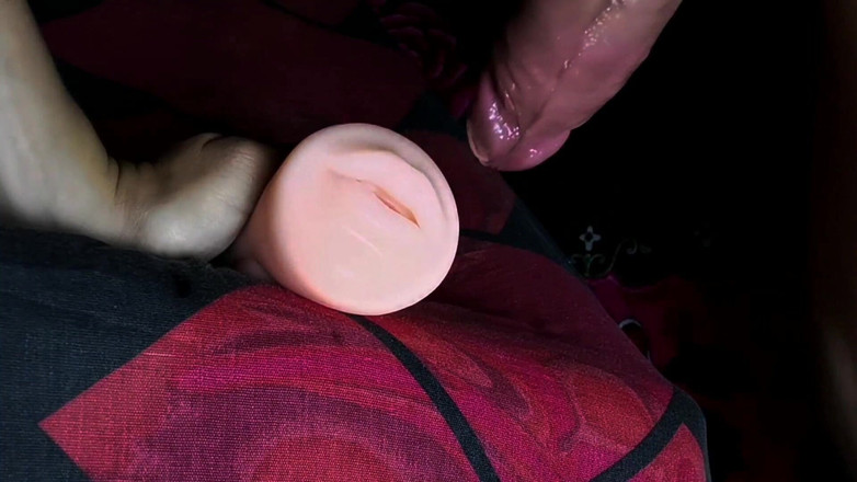 SEXY_GUYBEST: Knullad mun och färdig stor sperma