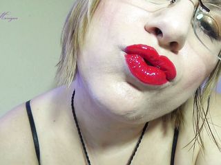 Morrigan Havoc: Lipgloss i czerwona szminka