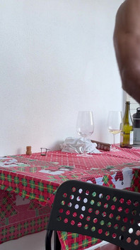 Yeni yılda prezervatifsiz seks ve yumruk sokma ve çifte boşalma