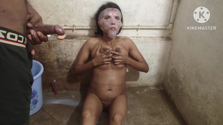 Nisha bhabhi ki chudai: Dejando caer la leche de la boca del marido