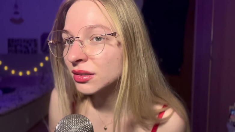 Goddess_Bella_Rae: Bisexual Gay Encouragement