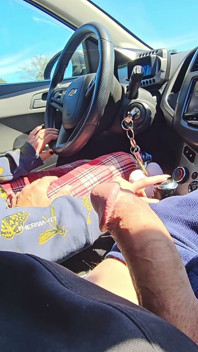 Traveling with My Girlfriend I Couldn't Resist the Urge: Luxury Handjob and Blowjob on the Side of the Road