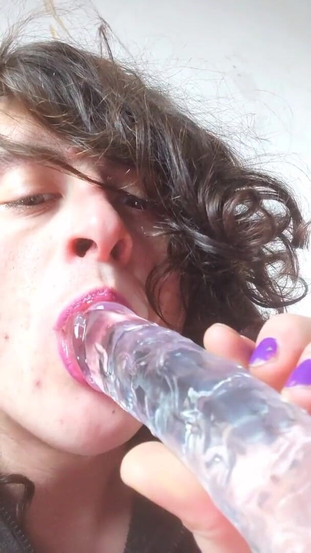 Sara B: Dildo kouření Sara Nb