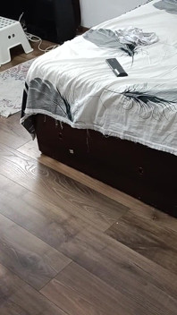 Sexig Fru Tränar Hemma Naken.
