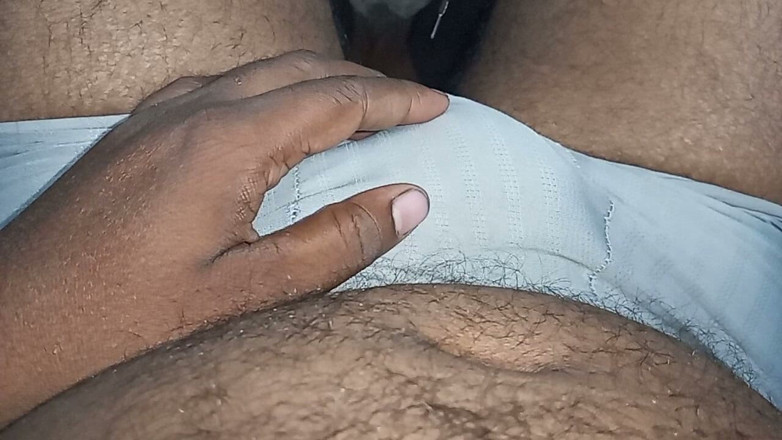 Sweet Indian cock: 내 큰 흑인 자지 빨고 젖탱이 핥기