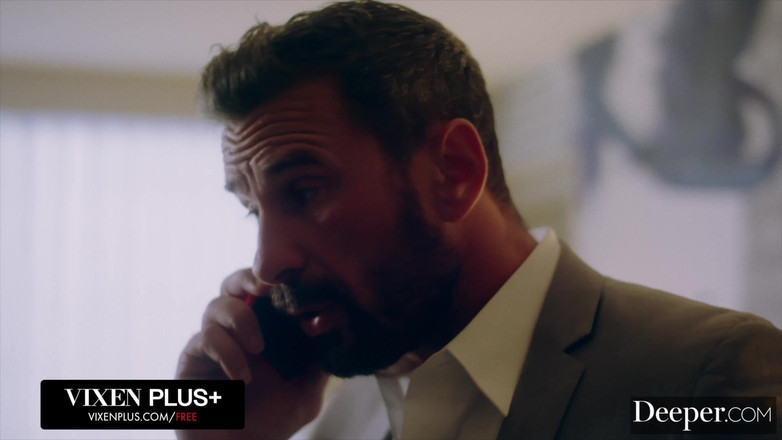 Deeper: Derin. Nedime Anna Claire sallanan damadın dikkatini dağıtıyor