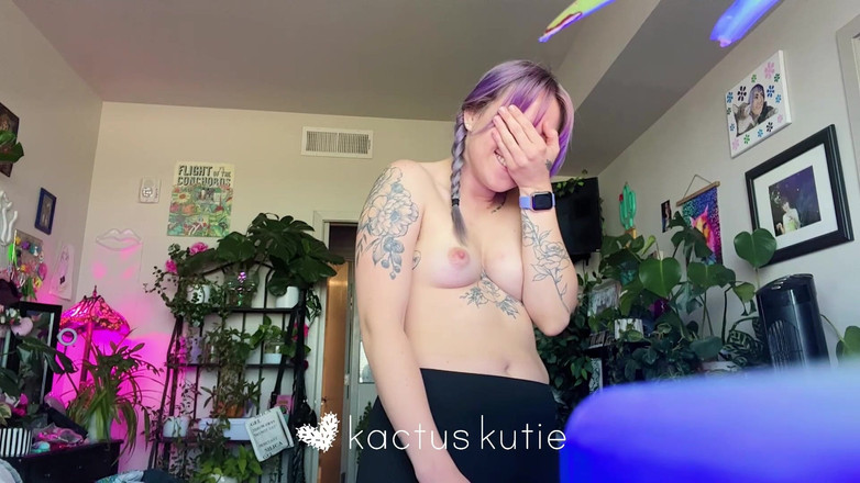 kactus kutie: 직장에 가기에는 너무 땀이 흘립니다.