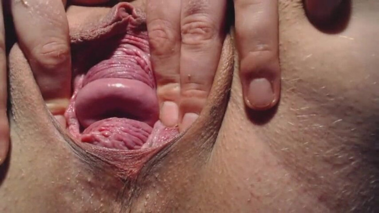 Putarankahotmilf: Pussy pump,fist,huge dildos, squirt,spread,cervix play, tie boobs