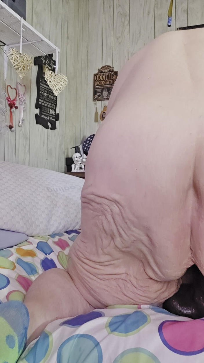 HerculesnVENUS: Vue de côté, une grosse nana te baise