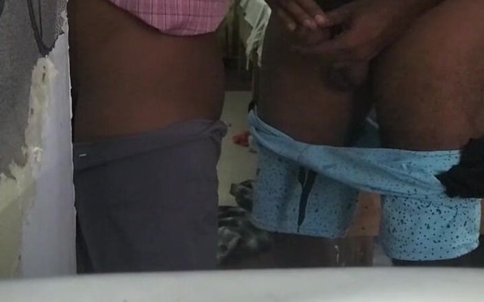 Funny couple porn studio: Tamil 18+ studente sesso da solo a pecorina