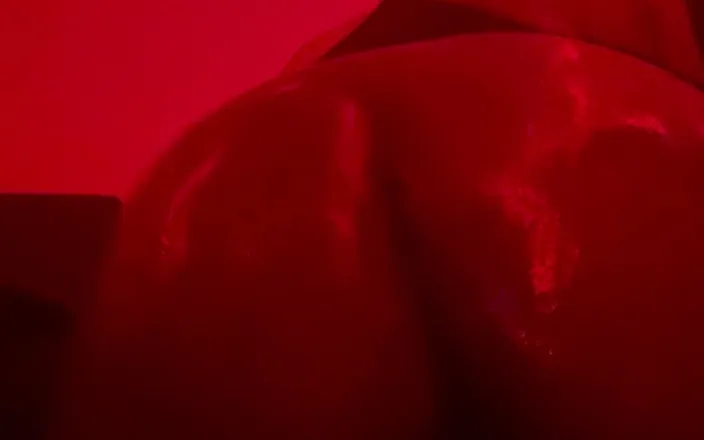 Harley Harper: Red light special