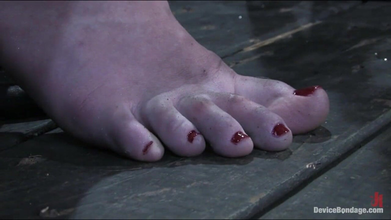 Device Bondage by Kink: Strano