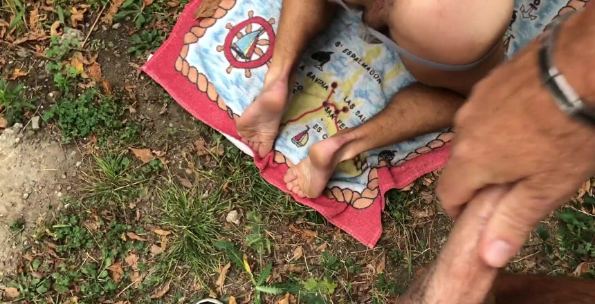 Crunch French bareback porn: Slut Snif My Sneakers Befor Sucking Me and Give Him...