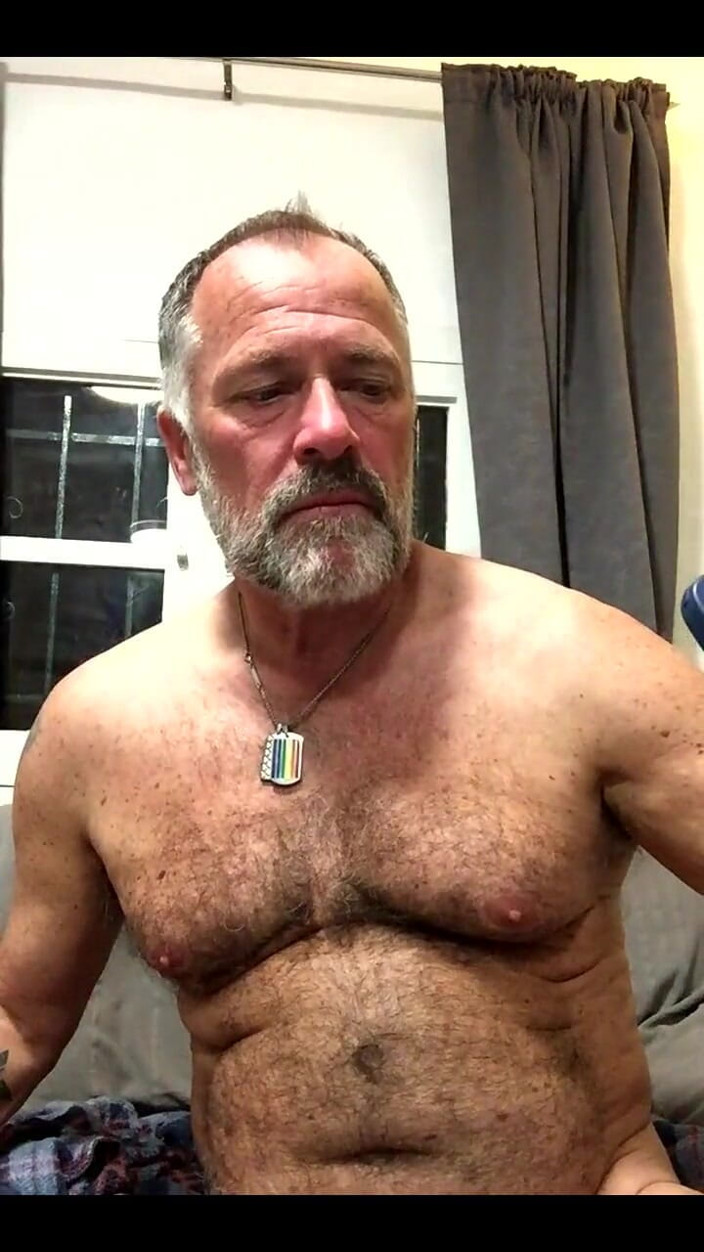 Daddybearvlc: Flux pornit