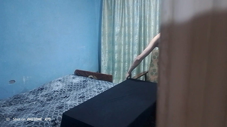 RayKris: Ray Kris limpa sua casa