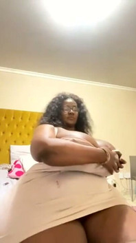 흑인 대물 자지에게 따먹히는 거유녀