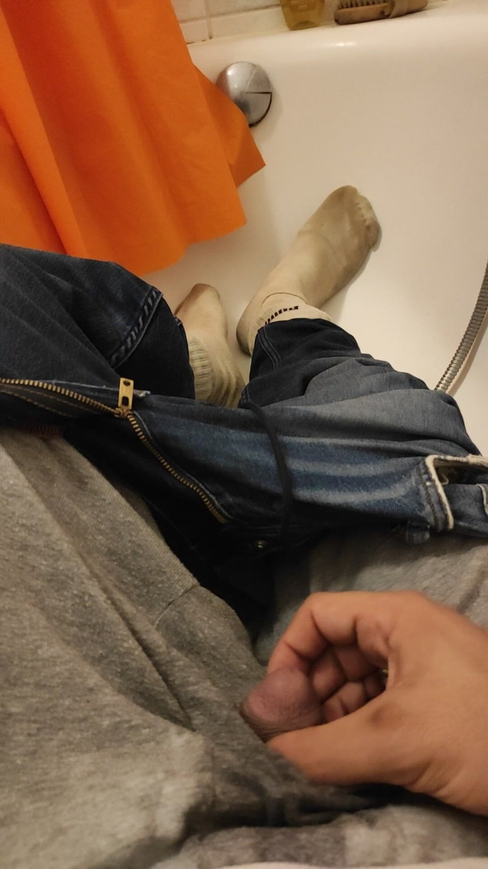 SmokedAlloy2: 더러운 돼지 망치, 오줌 싸기, 양말 화장실