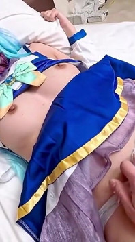 Cosplay Deusa Desperta. Deslumbrante cosplayer real clímax duro como profundo creampie pov libras dela todo o caminho!