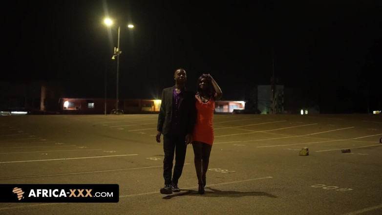 Africa-XXX: aphrika men bara seks nanga naach